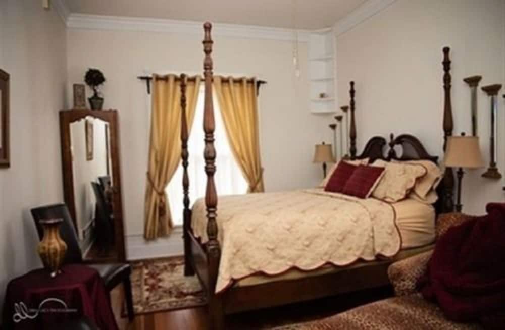 Michael's Mansion - photo 14