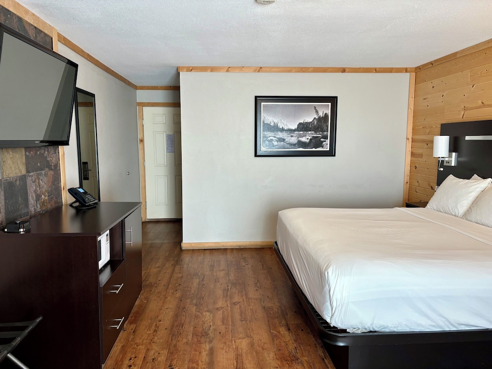Americas Best Value Inn Wall - photo 44