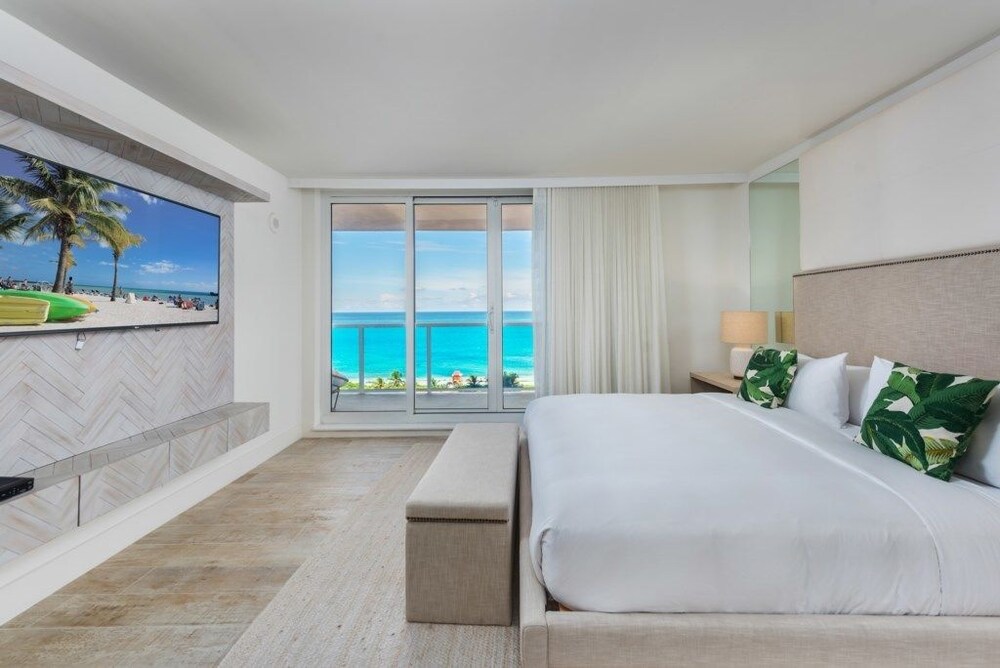 Eco hotel Condo #239377 2 Bedrooms 2.5 Bathrooms Hotel Room - photo 11