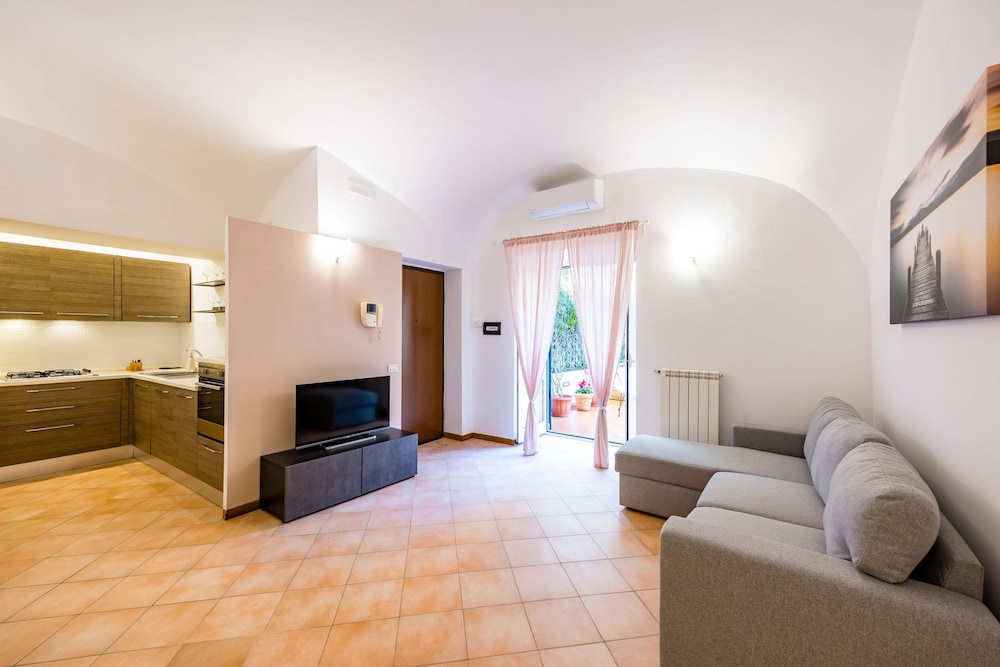 Materdei Terrace by Napoliapartments — 4-Star Luxury Hotel in Naples, Italy