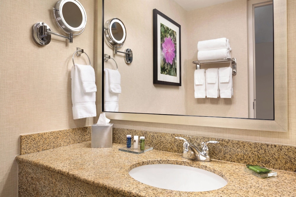 Delta Hotels by Marriott Helena Colonial - photo 20