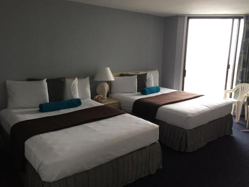 Bal Harbour Hotels - photo 24