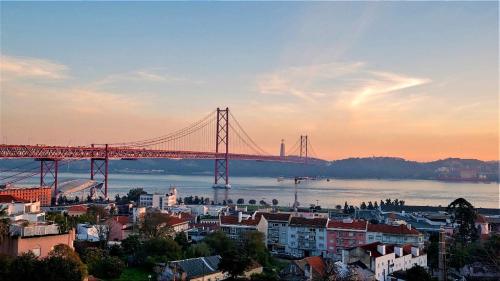 Terrace & River View Retreat — 4-Star Luxury Hotel in Lisbon, Portugal