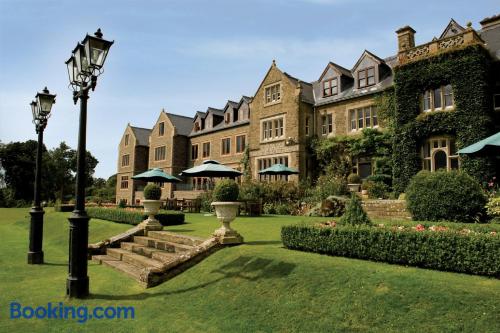 South Lodge Hotel — hotel in Horsham