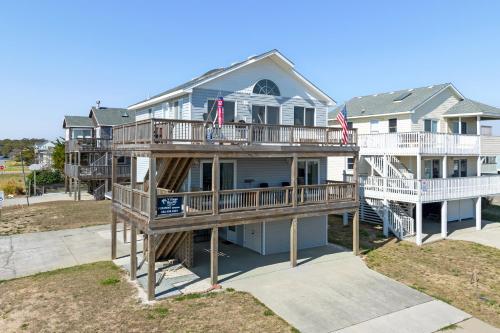 Coasties Ocean Breeze - carbon neutral hotel in Kill Devil Hills