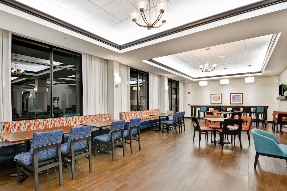 Hampton Inn & Suites Boynton Beach - photo 38