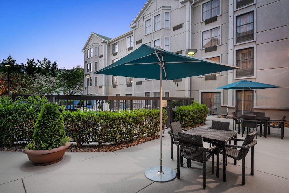 Hampton Inn & Suites Nashville Franklin - photo 32