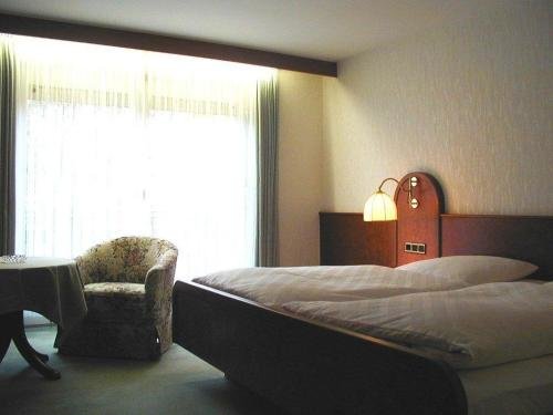 Hotelpension Seeblick — Bad Bergzabern — photo 2