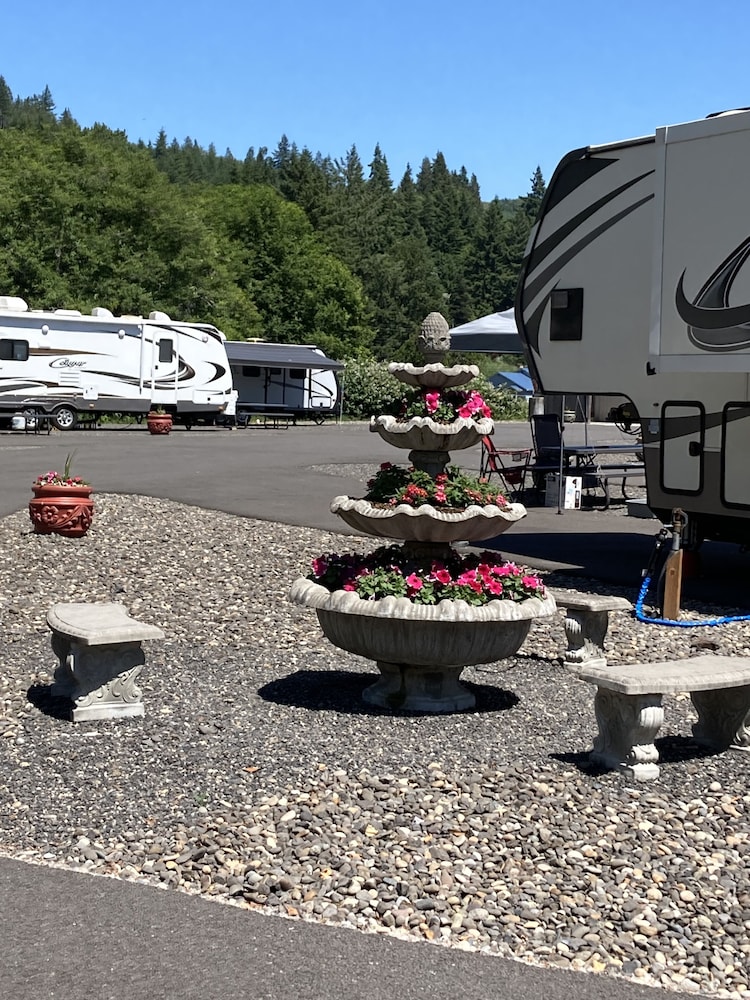 Clatskanie River Inn - photo 25