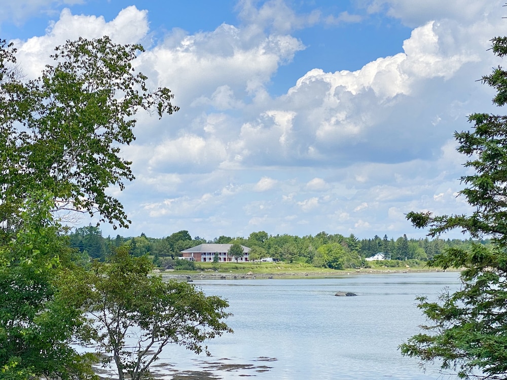 Island View Hotel Bar Harbor - photo 25