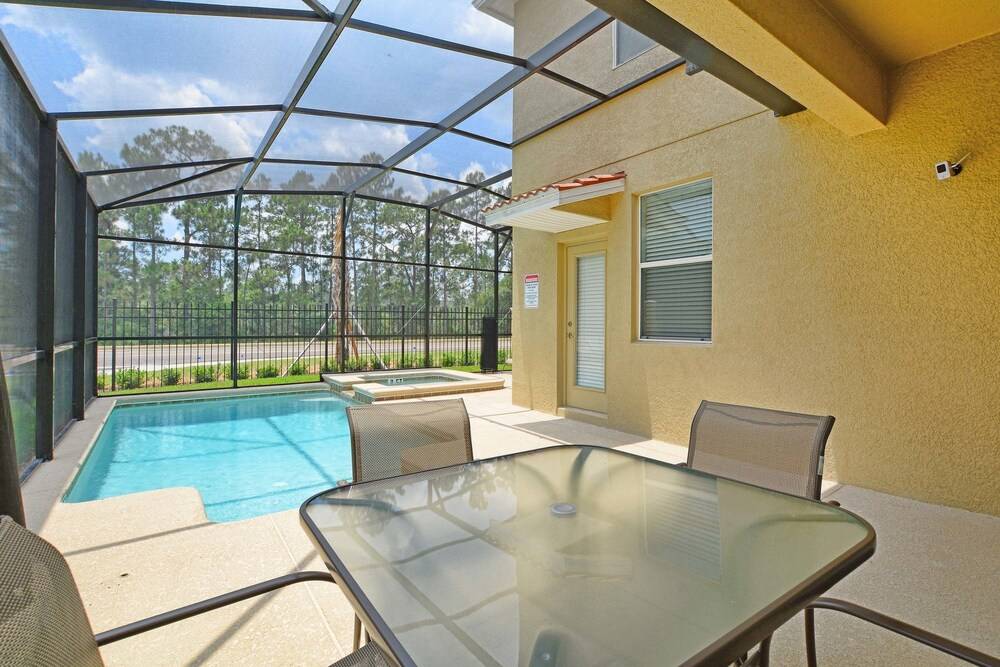 Ohana at Paradise Palms: Resort Townhome W Pool 5 Bedroom Townhouse - photo 45