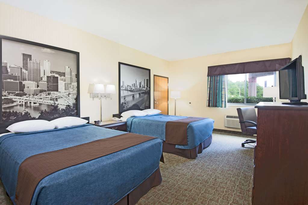 Super 8 by Wyndham Grove City - photo 17