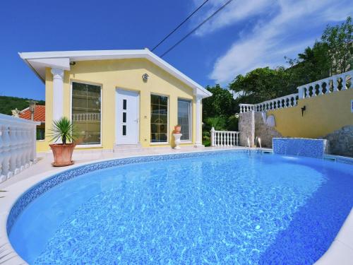 Villa in Ripenda Kras with Pool and Sauna — 4-Star Luxury Hotel in Labin, Croatia