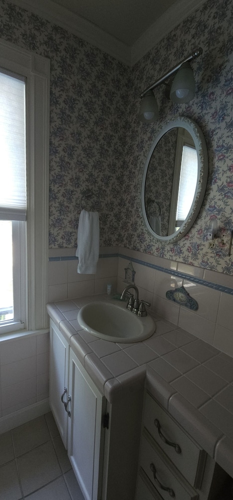 Old Orchard Beach Inn - photo 116