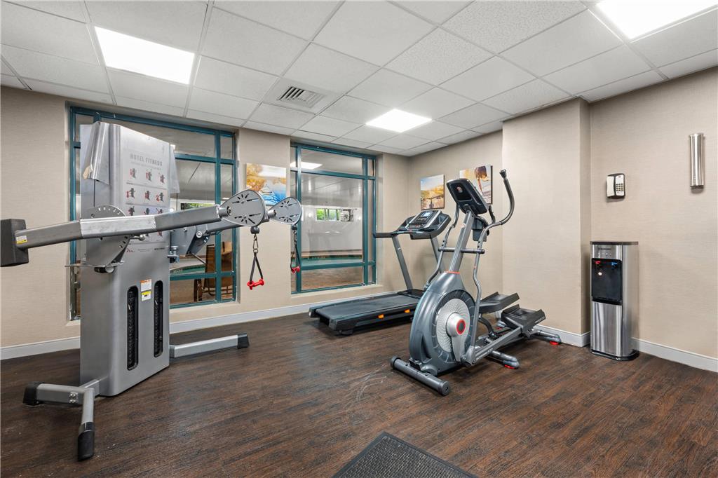 Comfort Suites Near Casinos Norwich Uncasville CT - photo 40