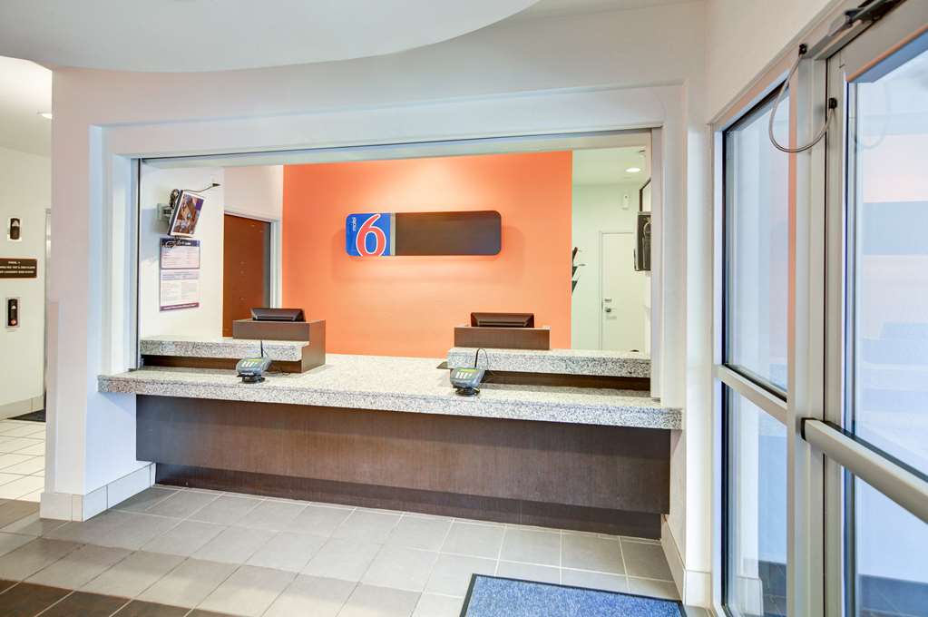 Motel 6 Roanoke TX Northlake Speedway - photo 19