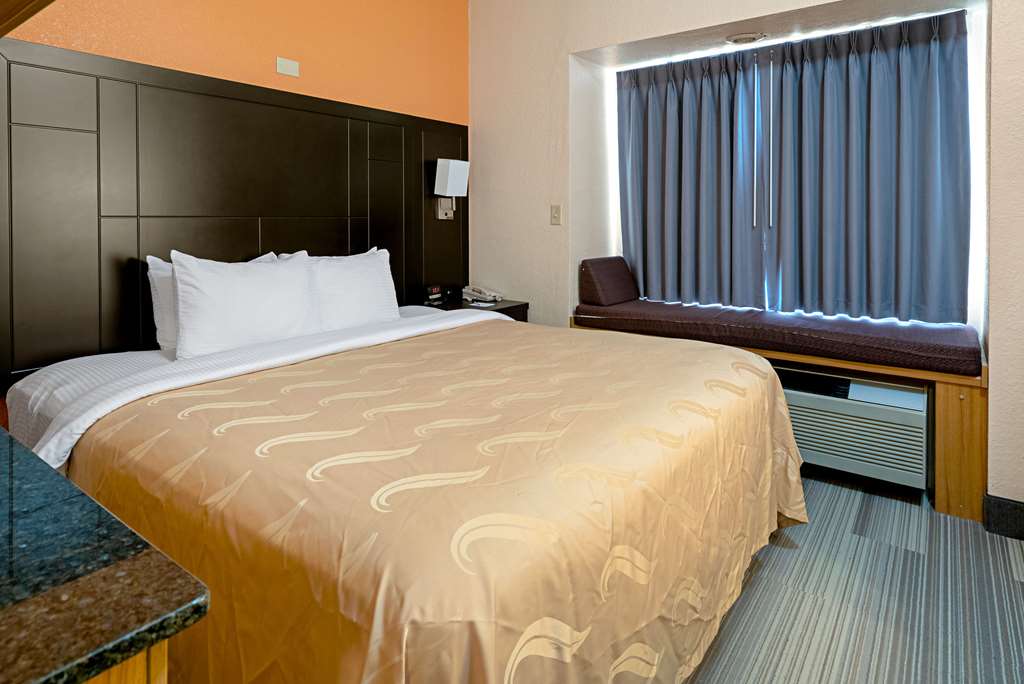 Quality Inn & Suites Robbinsville - photo 18