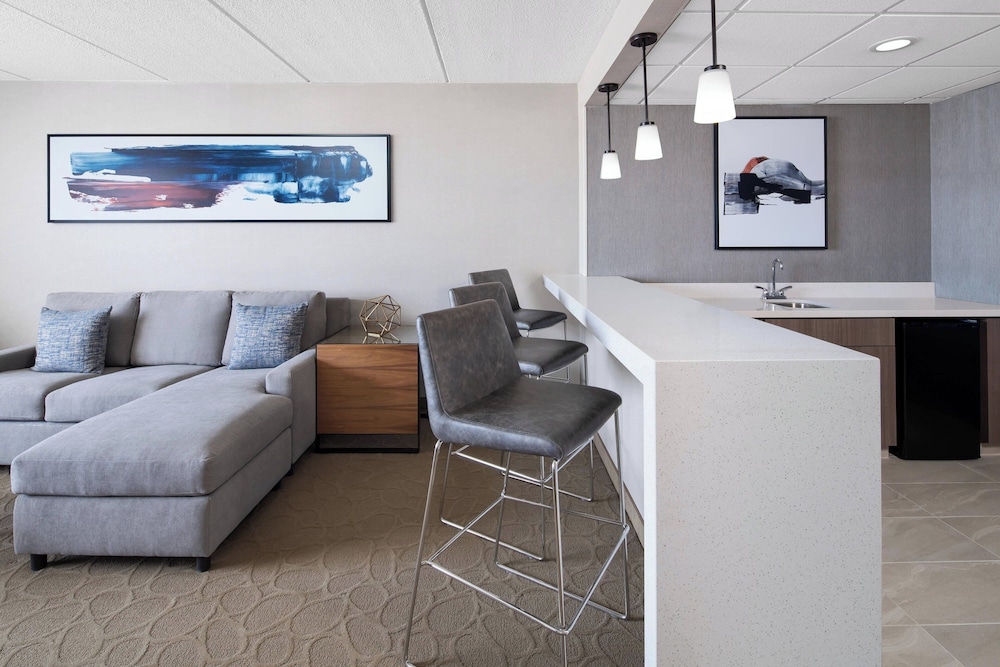 Delta Hotels by Marriott Green Bay - photo 12