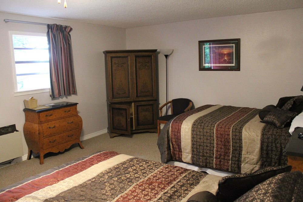 Brydan Suites - photo 42