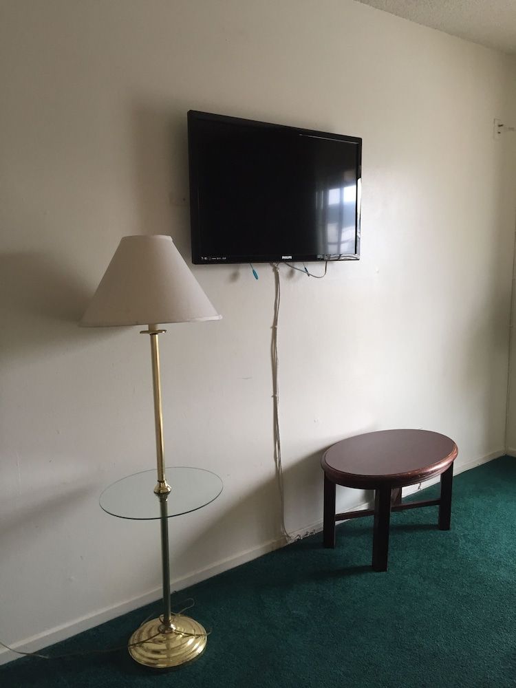 Lax Suites - photo 21