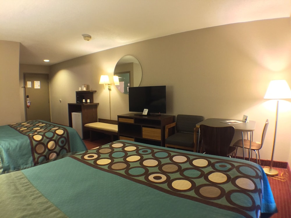 Super 8 by Wyndham Niagara Falls NY - photo 25