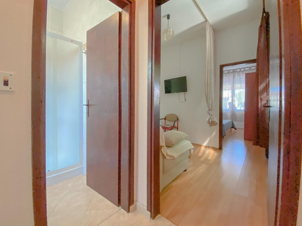 Beco A2 Plus 2 nr 2 in Novigrad in Novigrad, Croatia