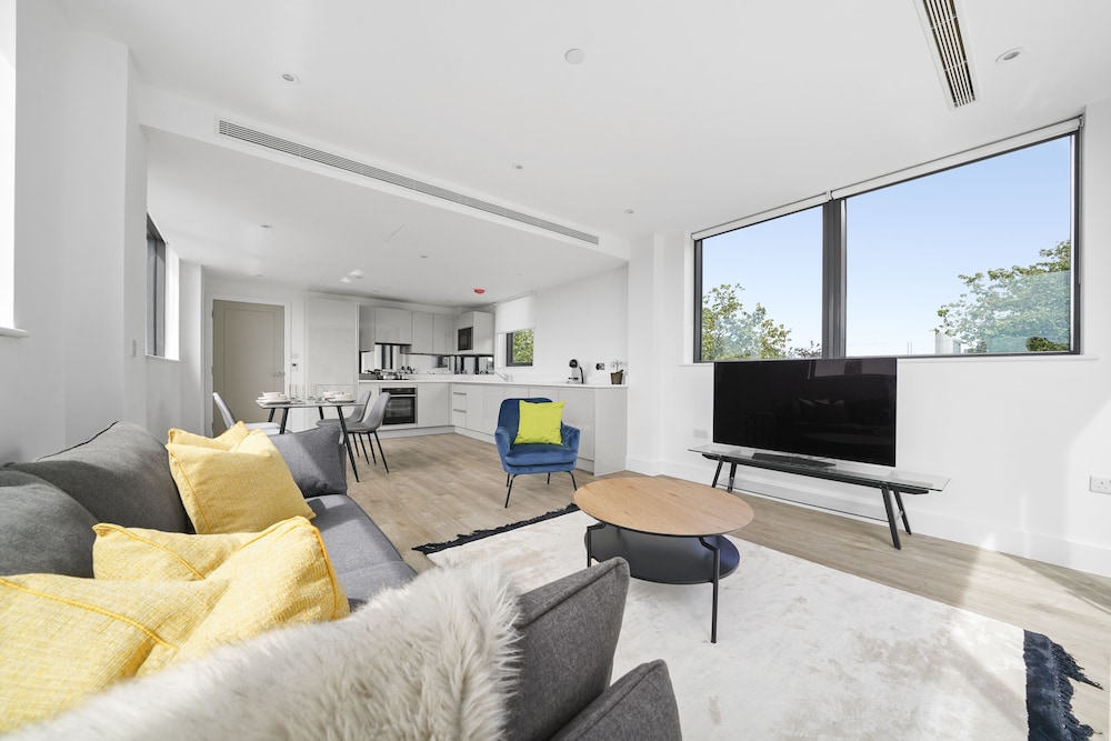 Executive Apartments in Bermondsey FREE WIFI & AIRCON by City Stay Aparts London — 4-Star Luxury Hotel in London, United Kingdom