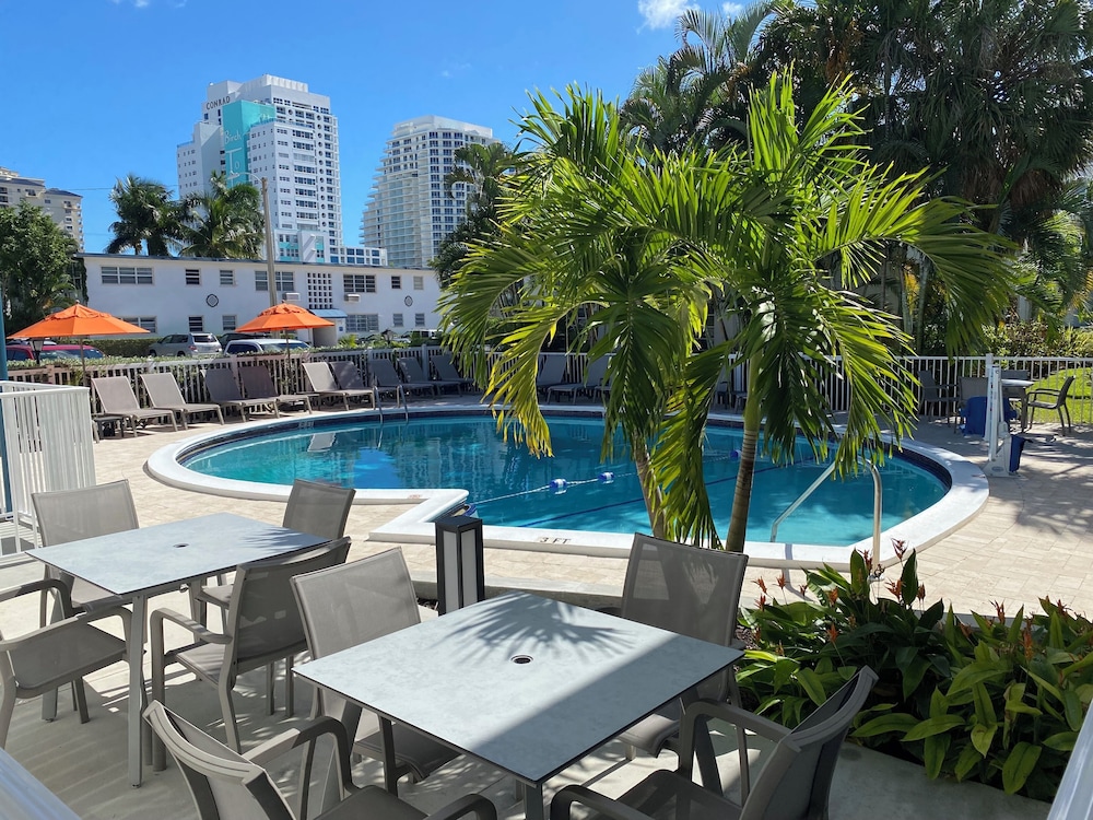 Rolo Beach Hotel - photo 175