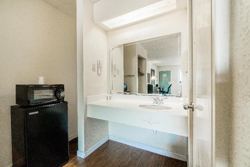 Executive Inn Port Lavaca by OYO - photo 86