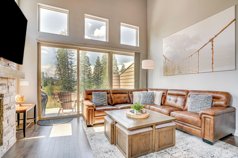 6 Mi to Winter Park Resort: Home w Free Shuttle - photo 3