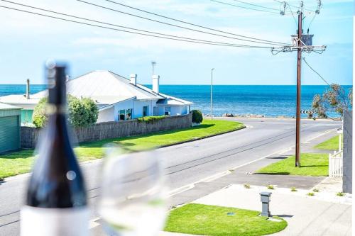 5 Tabernacle Rd Encounter Bay No Linen Included in Encounter Bay, Australia