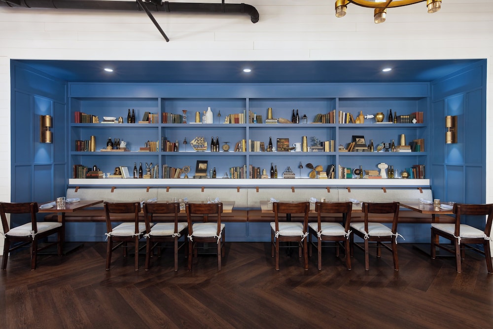 Hotel Indigo West Chester Downtown by IHG - photo 33