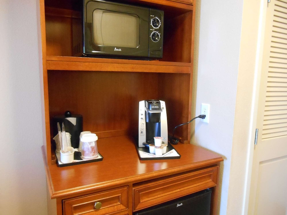 Hilton Garden Inn Columbus Airport - photo 6