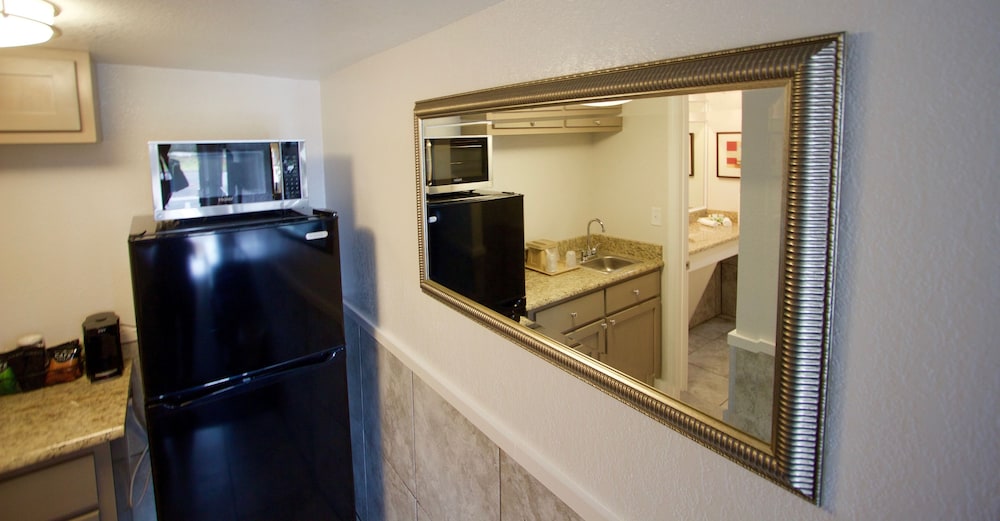 At Home Inn & Suites - photo 44