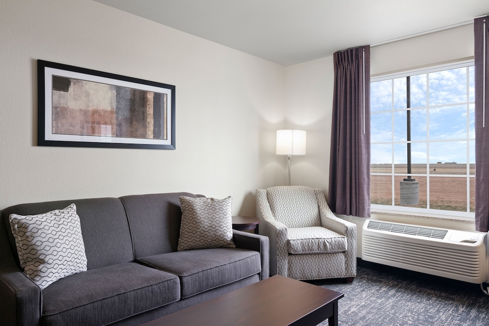 Cobblestone Inn & Suites Yuma - photo 47