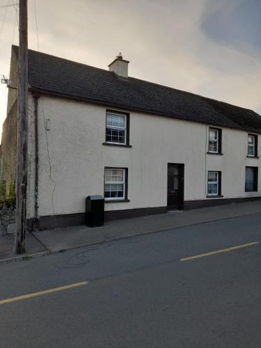 Village haven - last minute hotel in Unknown City
