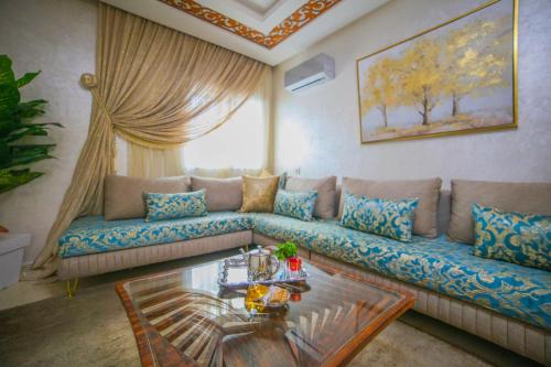 Airco appartement voor 6 personen op 200m van het strand nabij Marina Bay — 4-Star Luxury Hotel in Tangier, Morocco