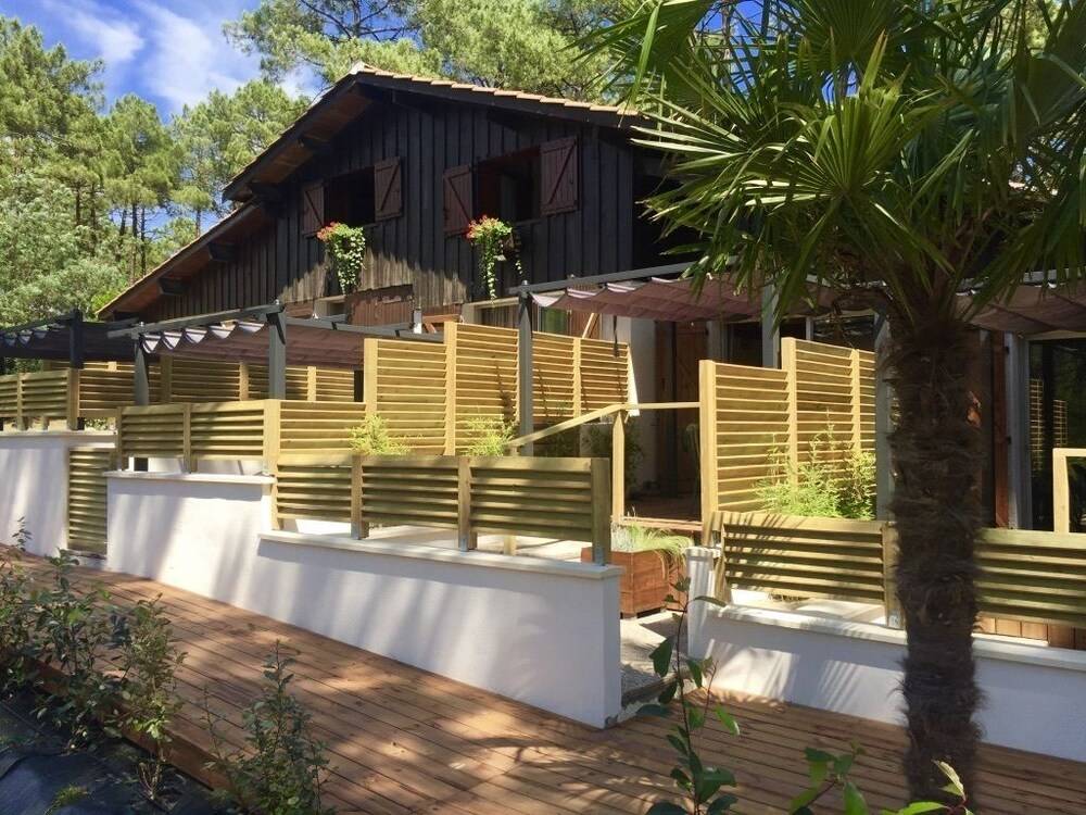 L’Entre Berges in Carcans, France