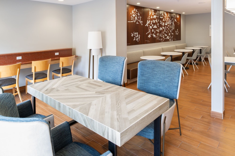 TownePlace Suites Olympia - photo 61