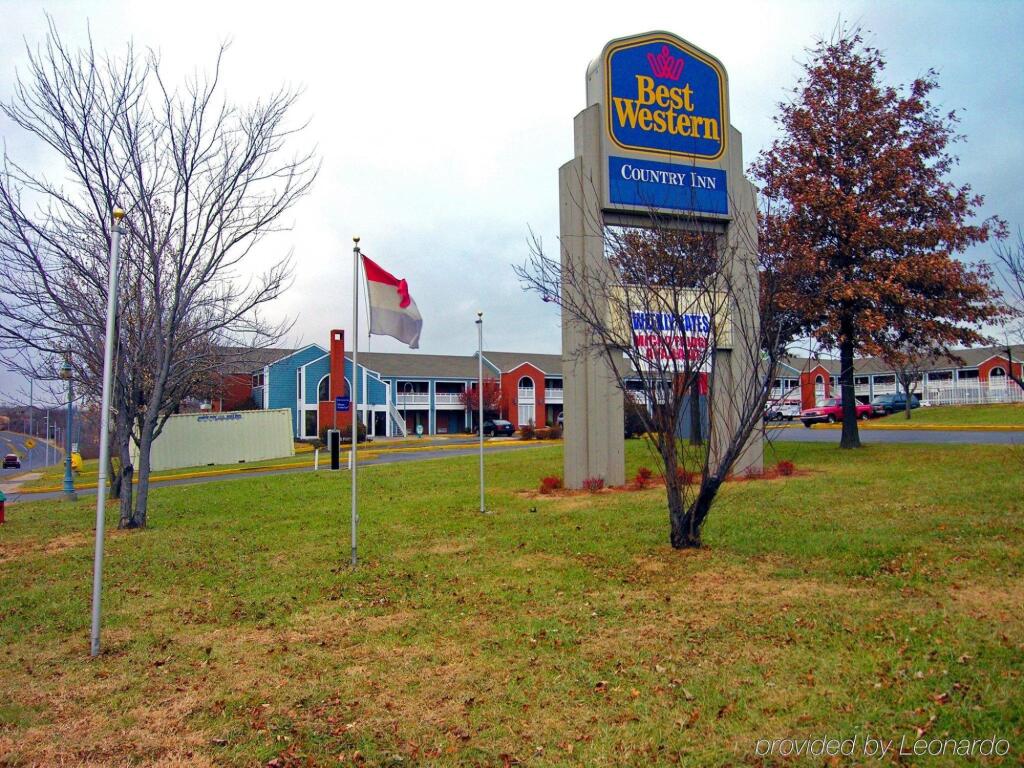 Days Inn Kansas City MO Near Worlds of Fun in Kansas City, United States