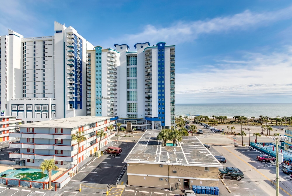 1BR Condo in Bayview Resort - photo 25