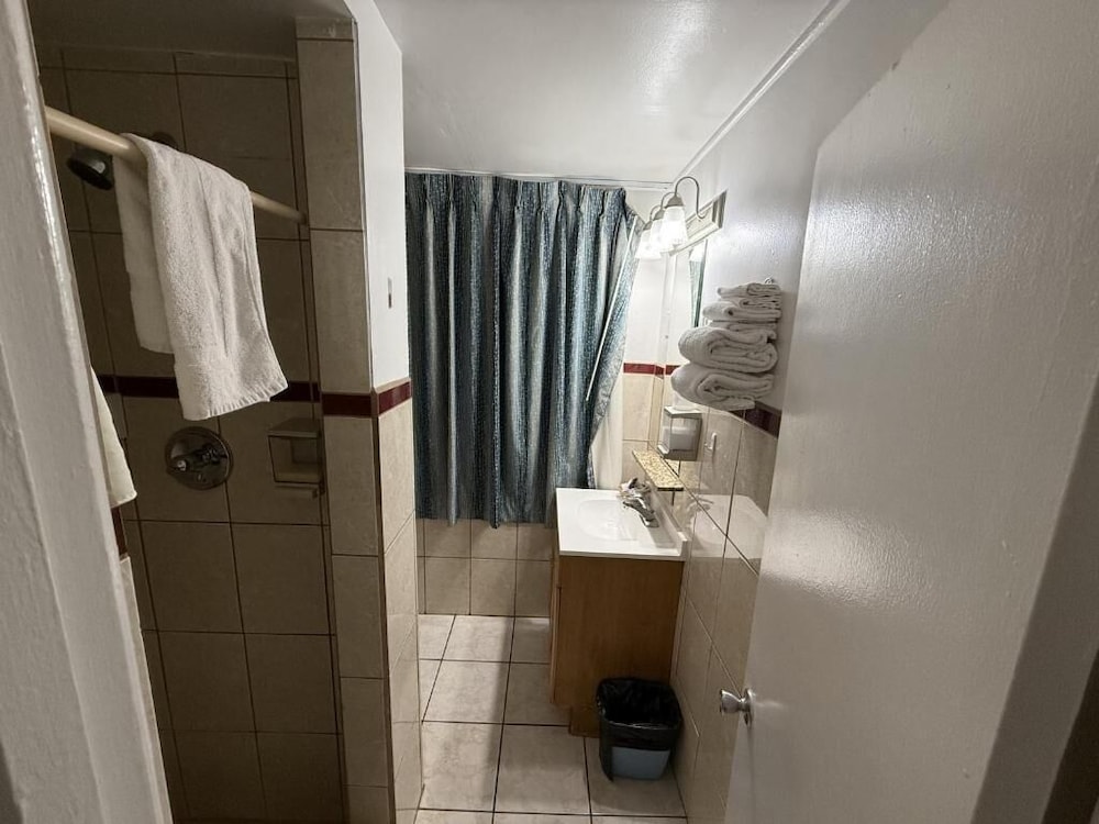 Palms Inn - photo 7