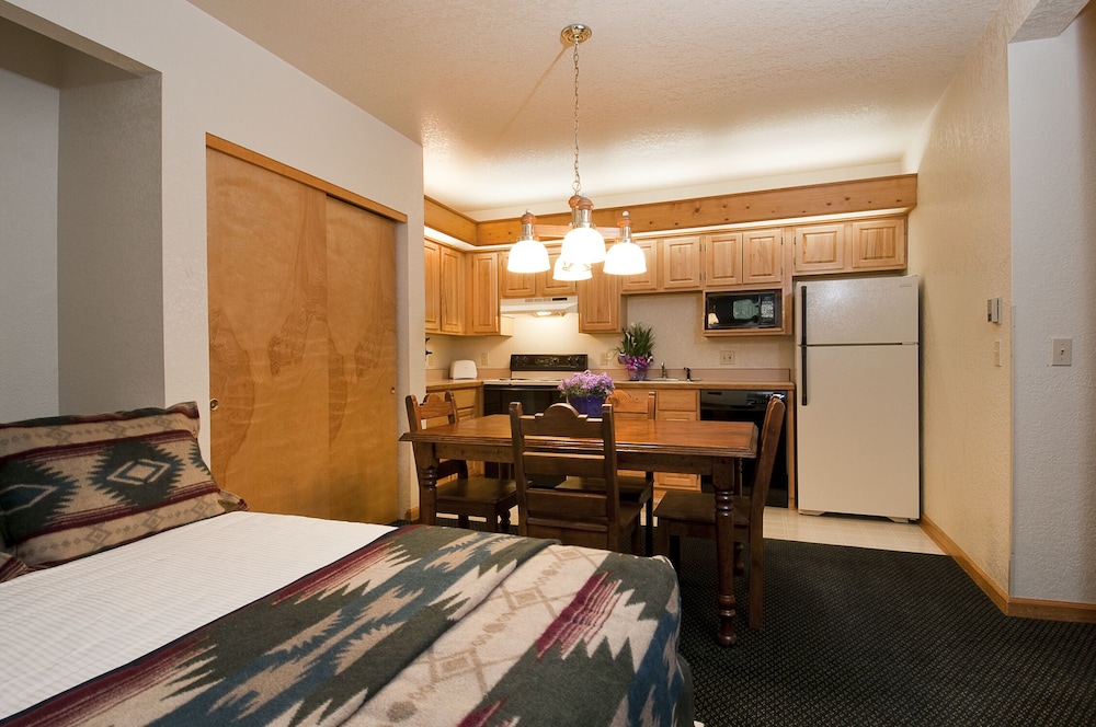Wildwood Inn - photo 50