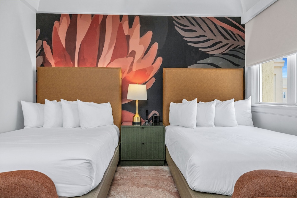 Nob Hill Hotel - photo 22