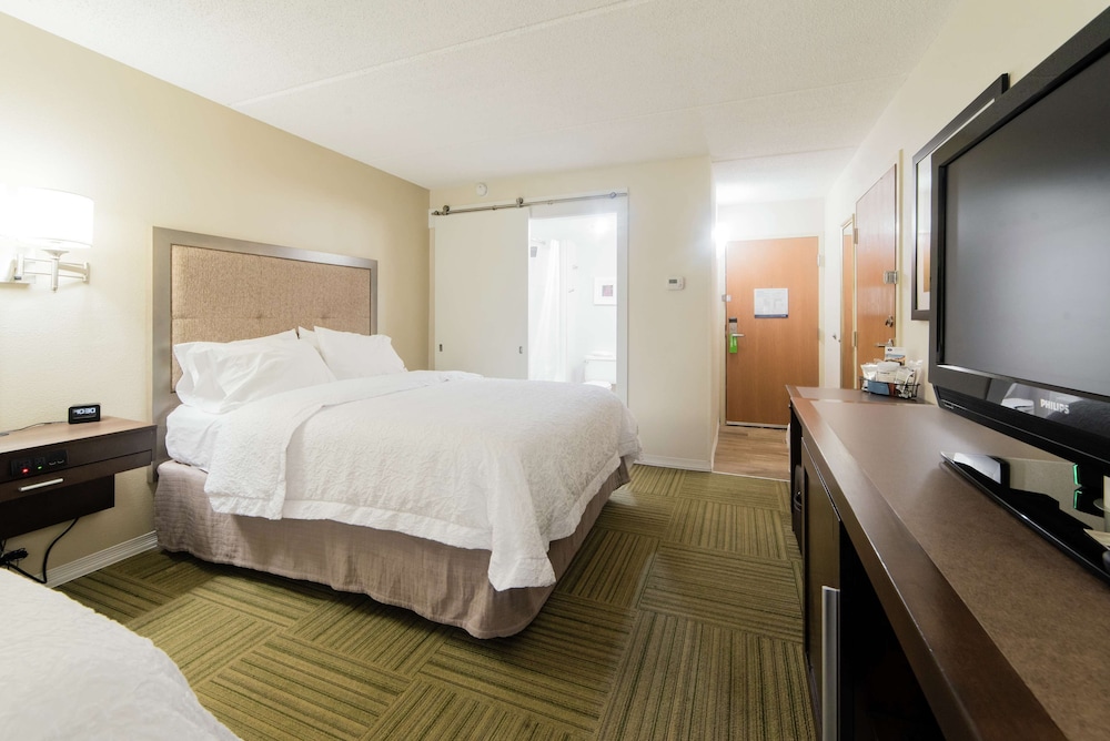 Hampton Inn Caryville I 75 Cove Lake State Park - photo 44