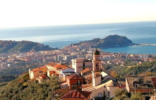 Villa Mari Collina Sestri Levante Splendida vista — 4-Star Luxury Hotel in Sestri Levante, Italy