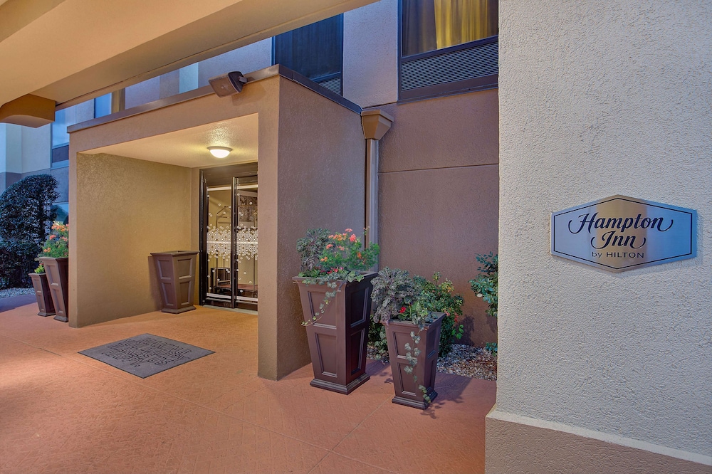 Hampton Inn Conyers - photo 62