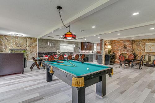 about 2 Blocks to Beach Galveston Group Getaway in Galveston, United States