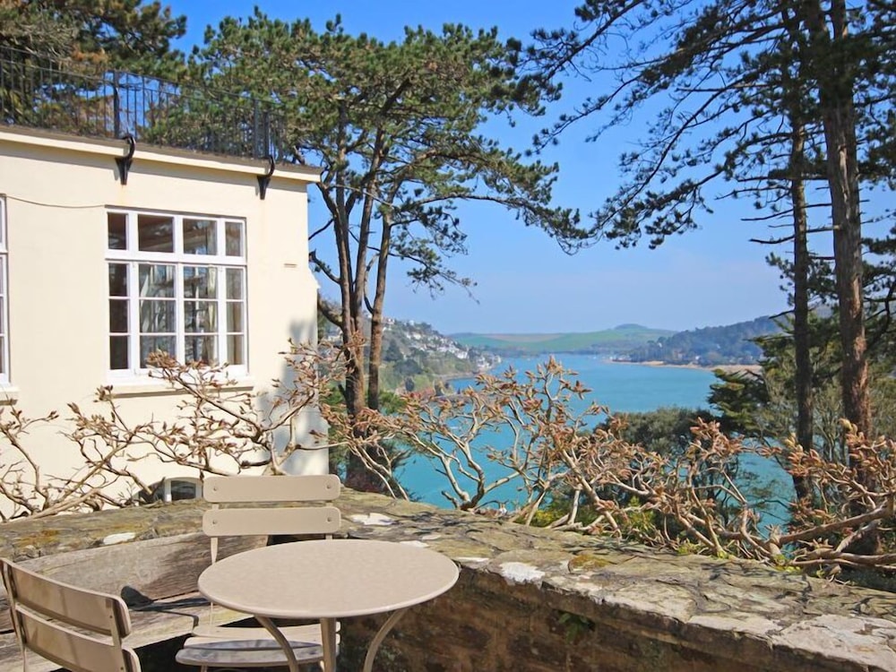4 Ringrone - carbon neutral hotel in Salcombe