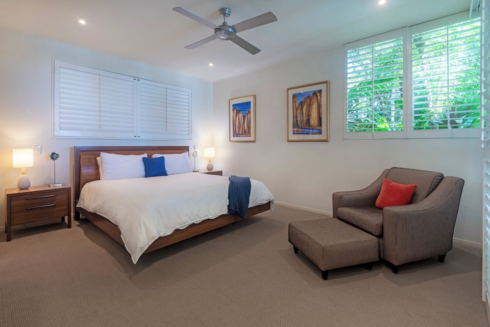 Pavillion 17 Waterfront Spacious 4 Bedroom With Own Inground Pool And Golf Buggy — 4-Star Luxury Hotel in Whitsundays, Australia